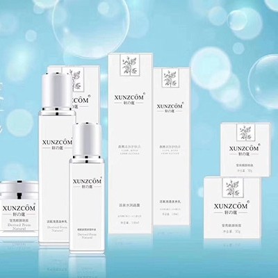 懶人護(hù)膚必備之水乳精華三合一！